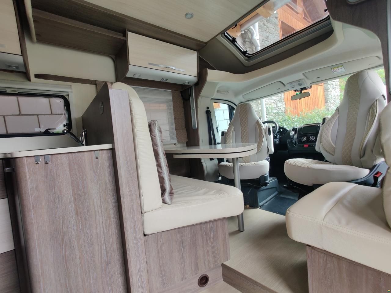 Bürstner Ixeo Time IT 726G Summer Edition