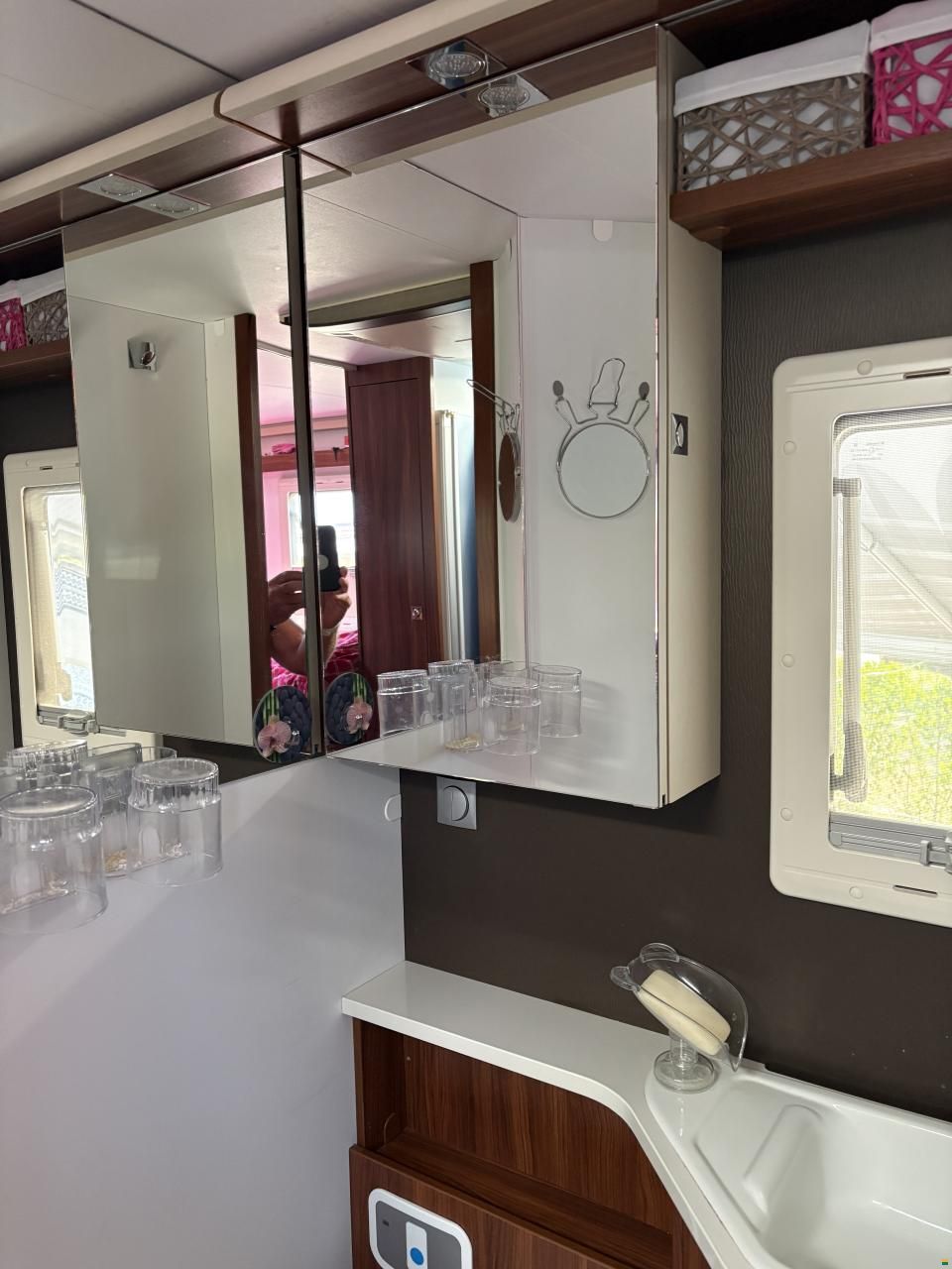 Adria Sonic I 700 plus SL