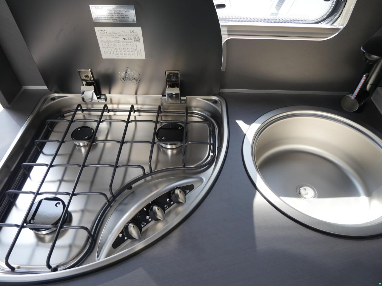 Knaus Live Ti 650 MEG Platinum Selection