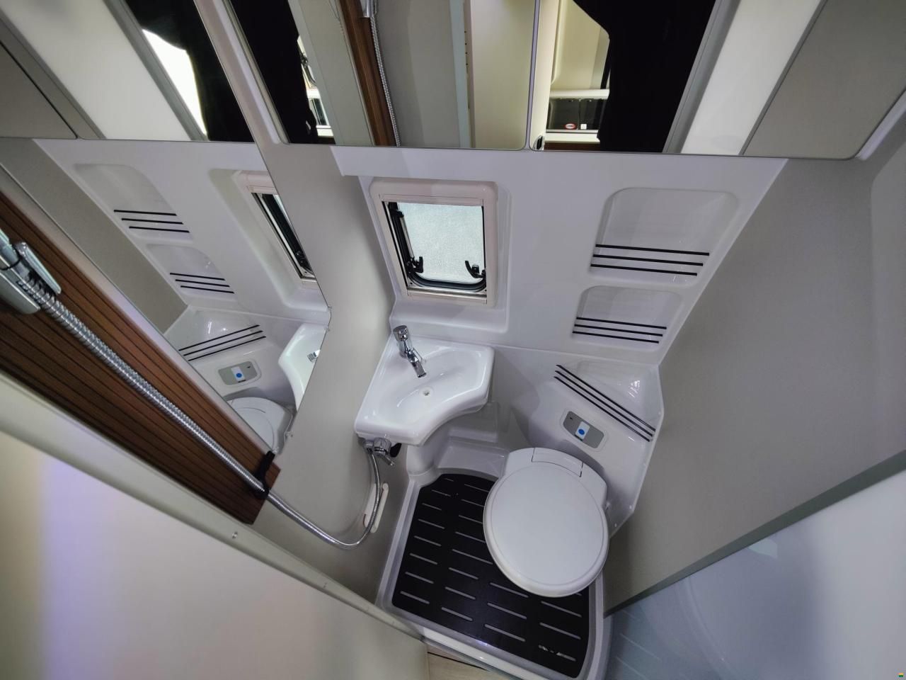 Westfalia Columbus 600 E Aufstelldach