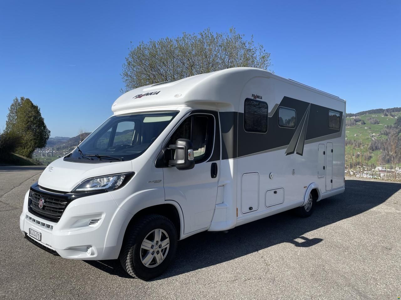 Frankia F-Line Luxery