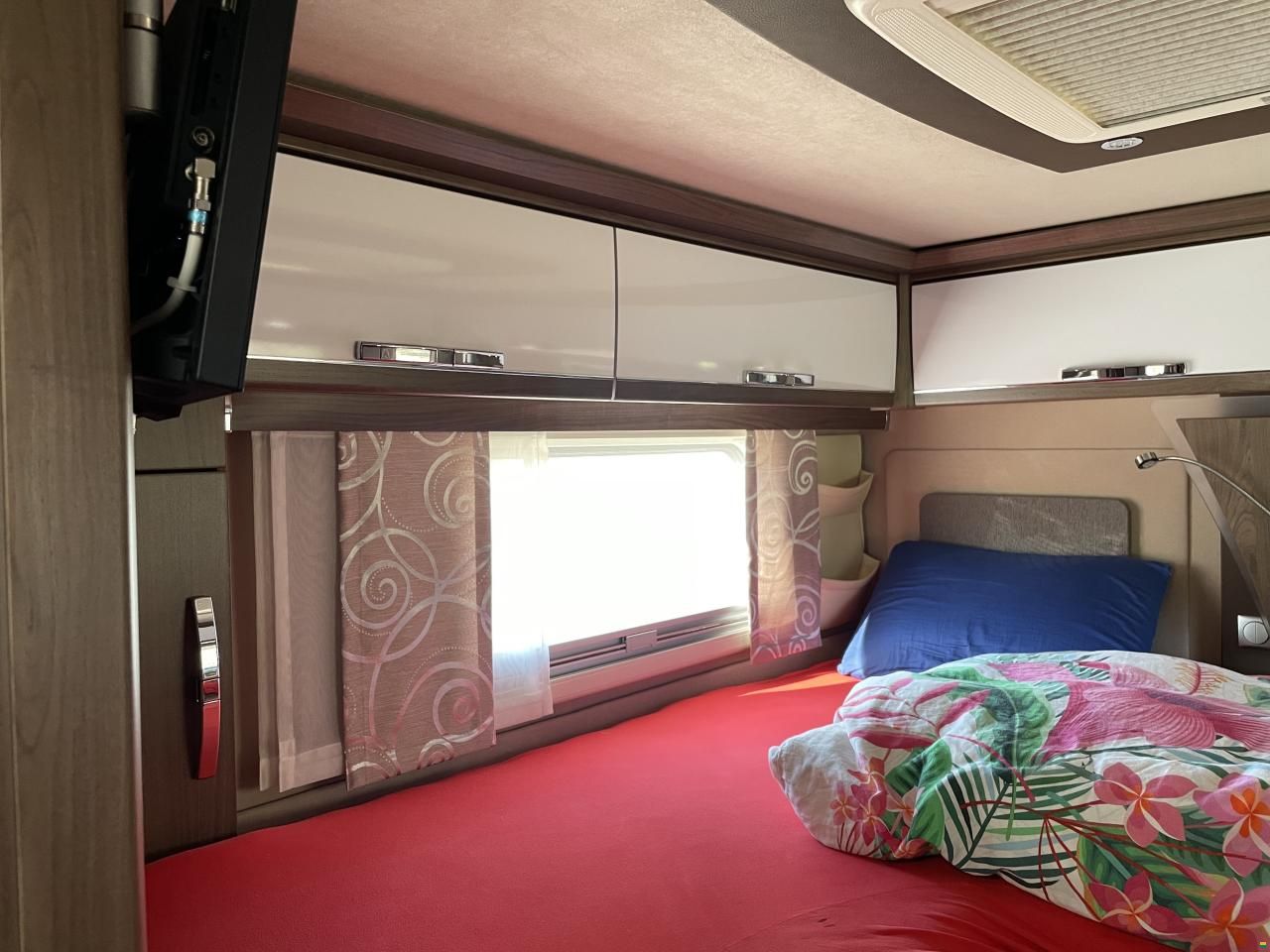 Frankia F-Line Luxery