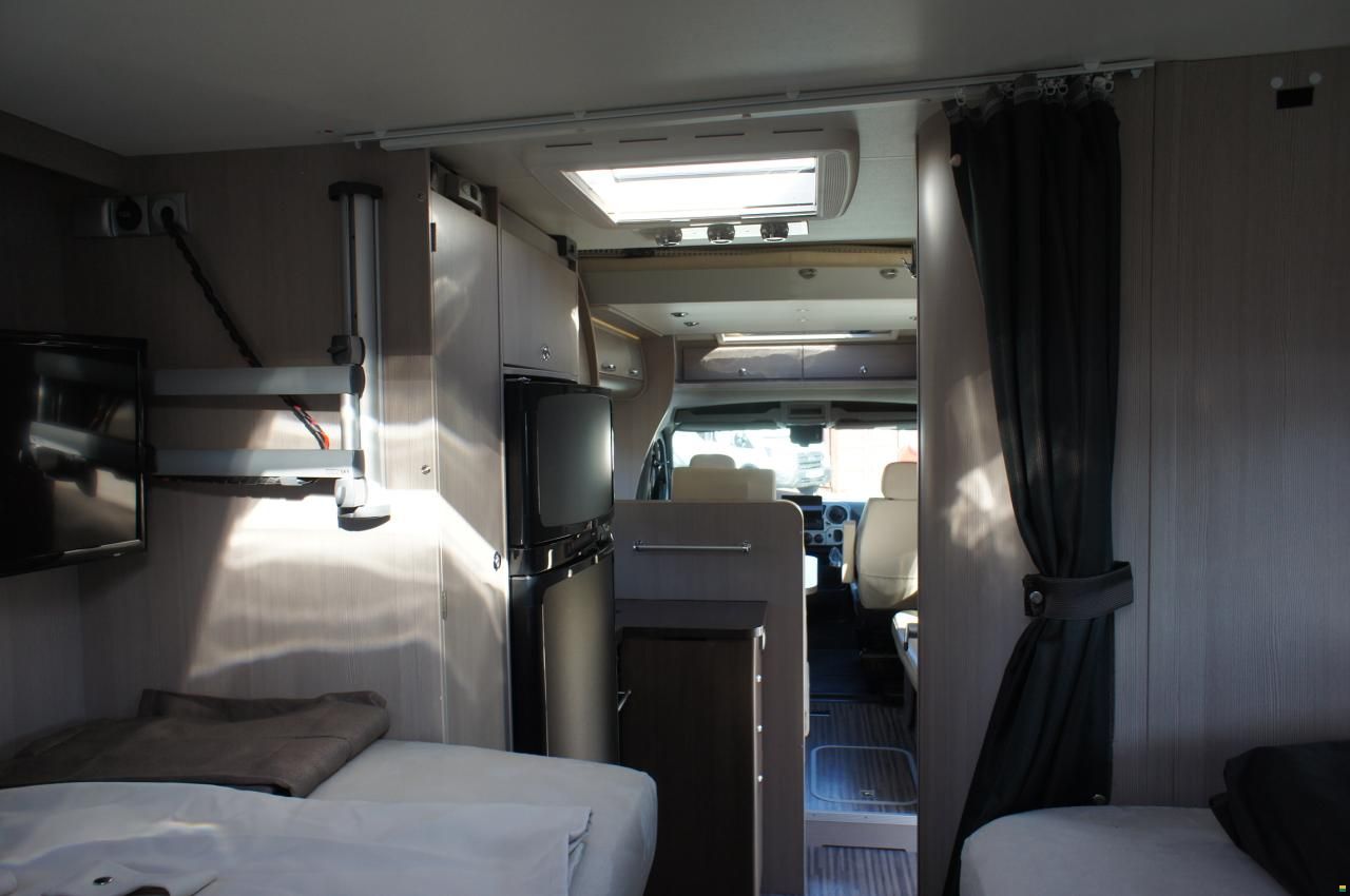 Adria Matrix Supreme 687 SL