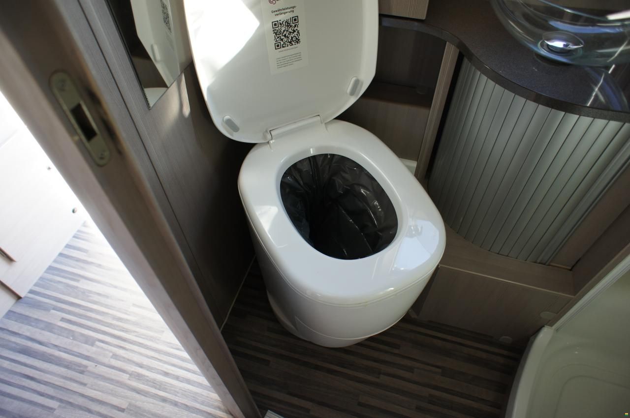 Adria Matrix Supreme 687 SL