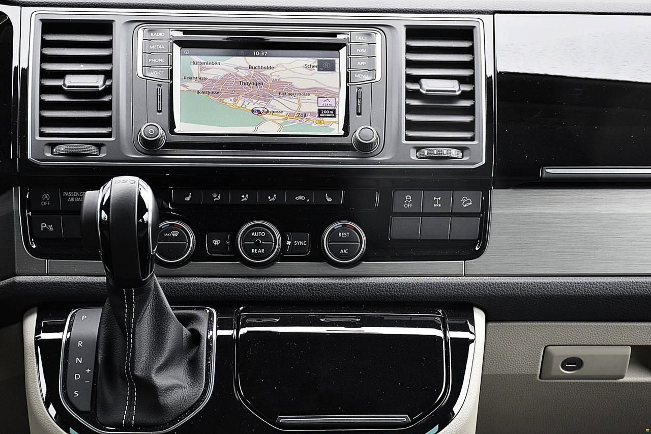 Volkswagen VW T6 CALIFORNIA OCEAN EDITION 4M DSG