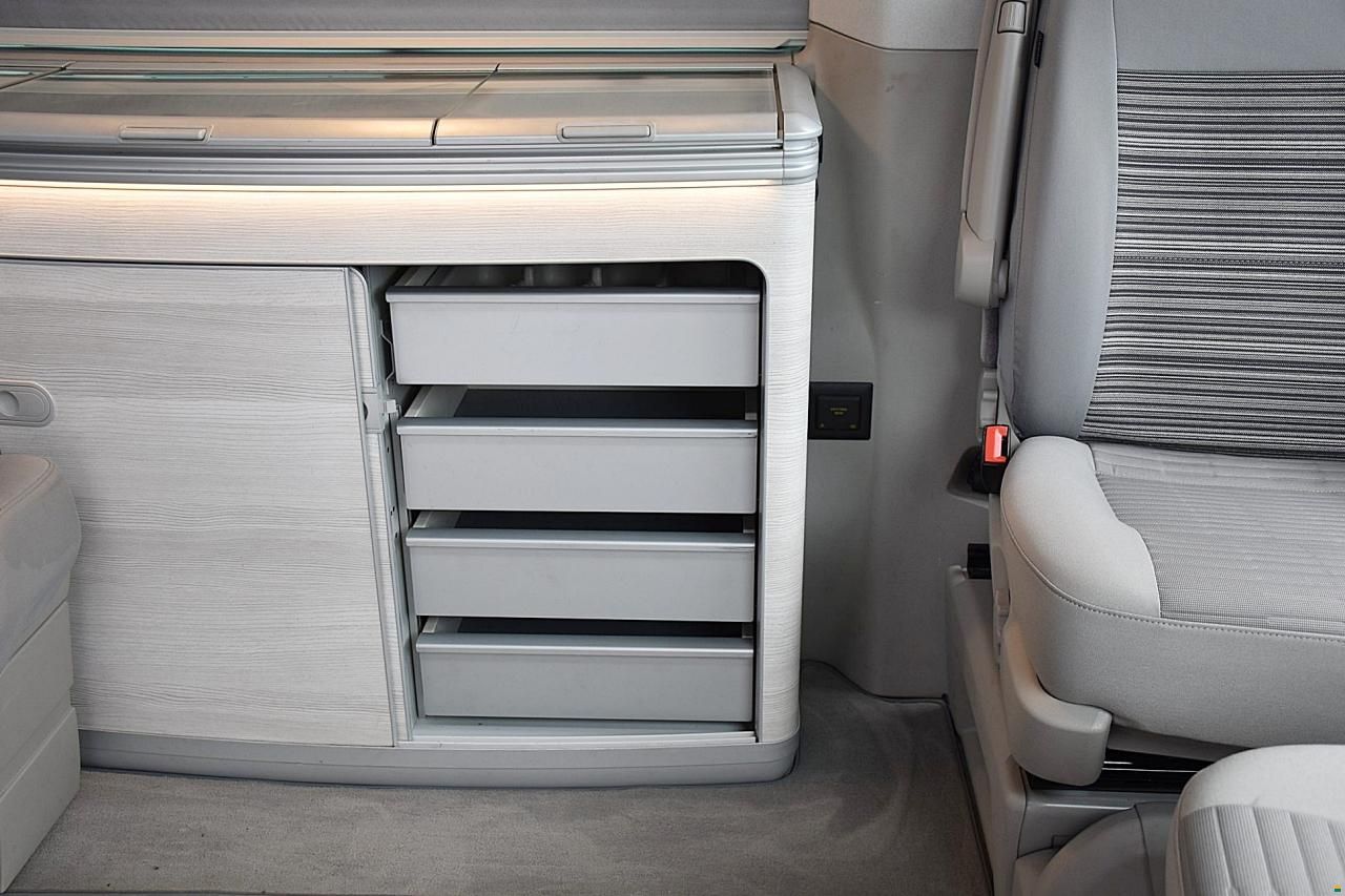 Volkswagen VW T6 CALIFORNIA OCEAN EDITION 4M DSG