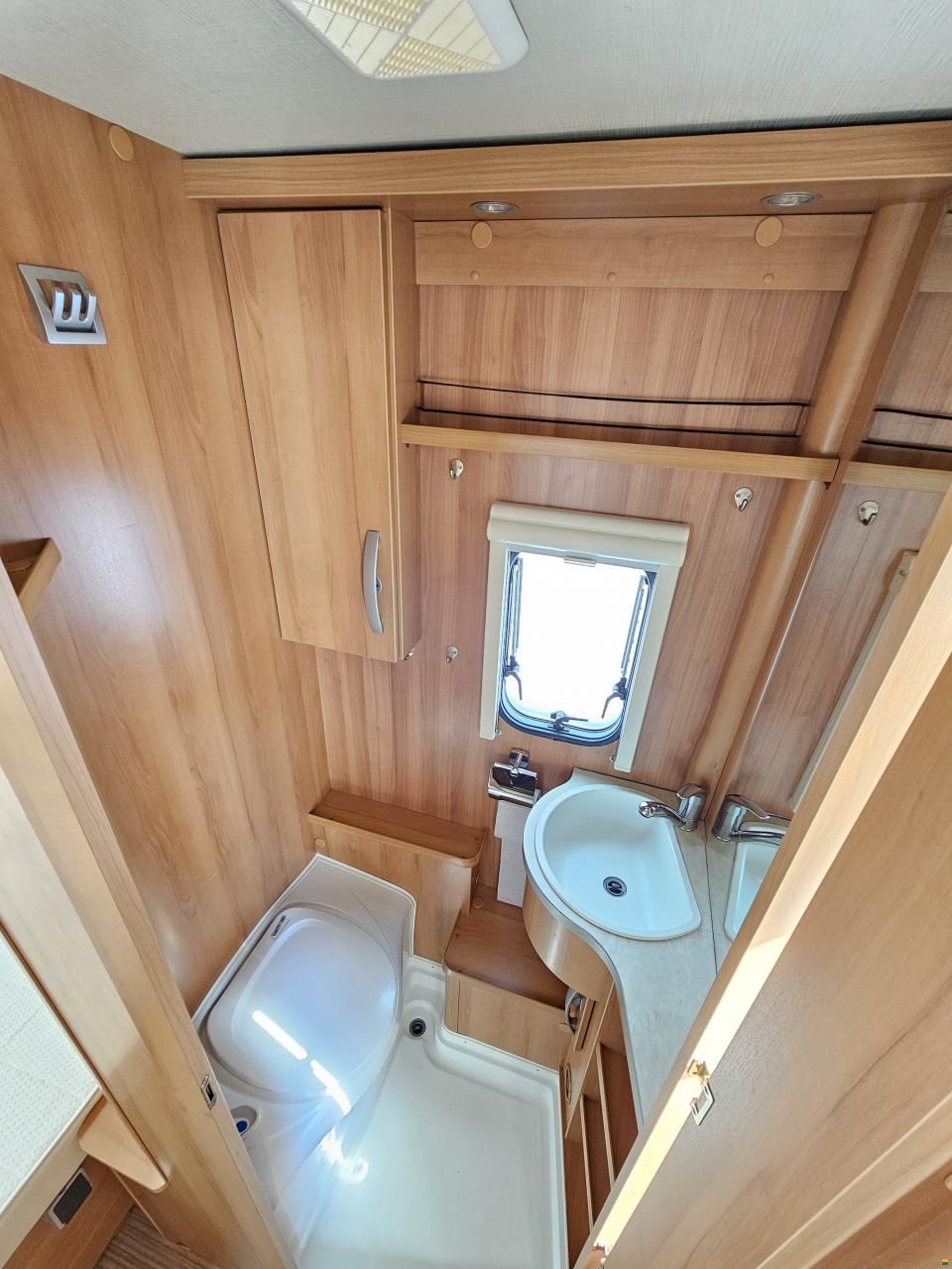 Hymer Eriba Nova L 450 mit Doppelbett!
