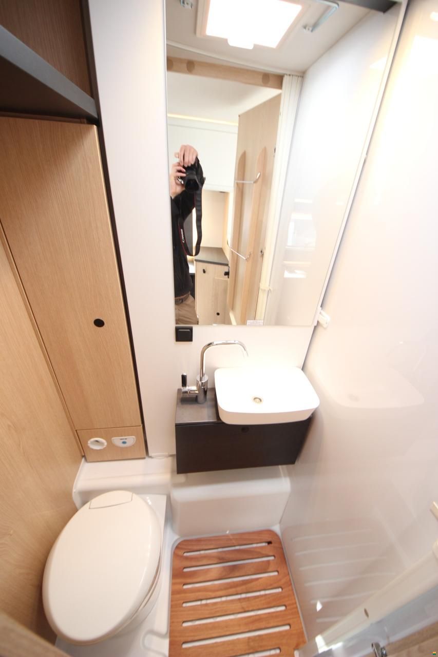 Sunlight I 67S Adventure