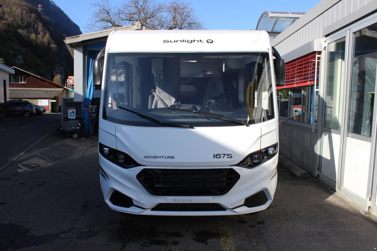 Sunlight I 67S Adventure