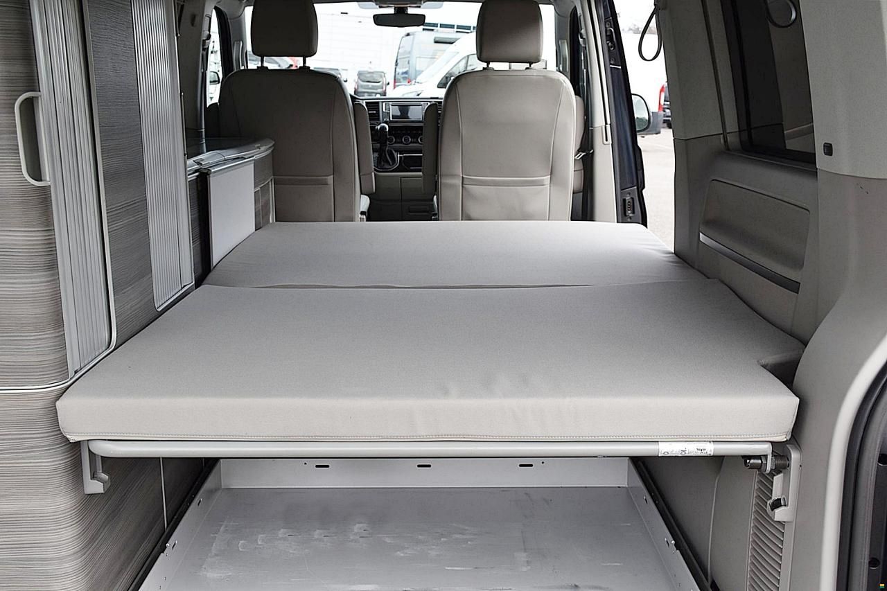 Volkswagen VW T6 California Ocean Grey DSG 4M