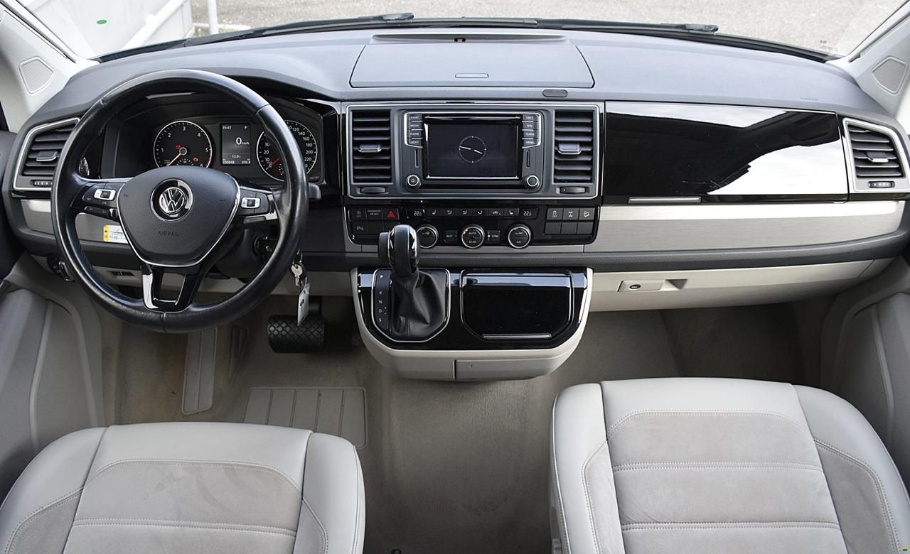 Volkswagen VW T6 California Ocean Grey DSG 4M