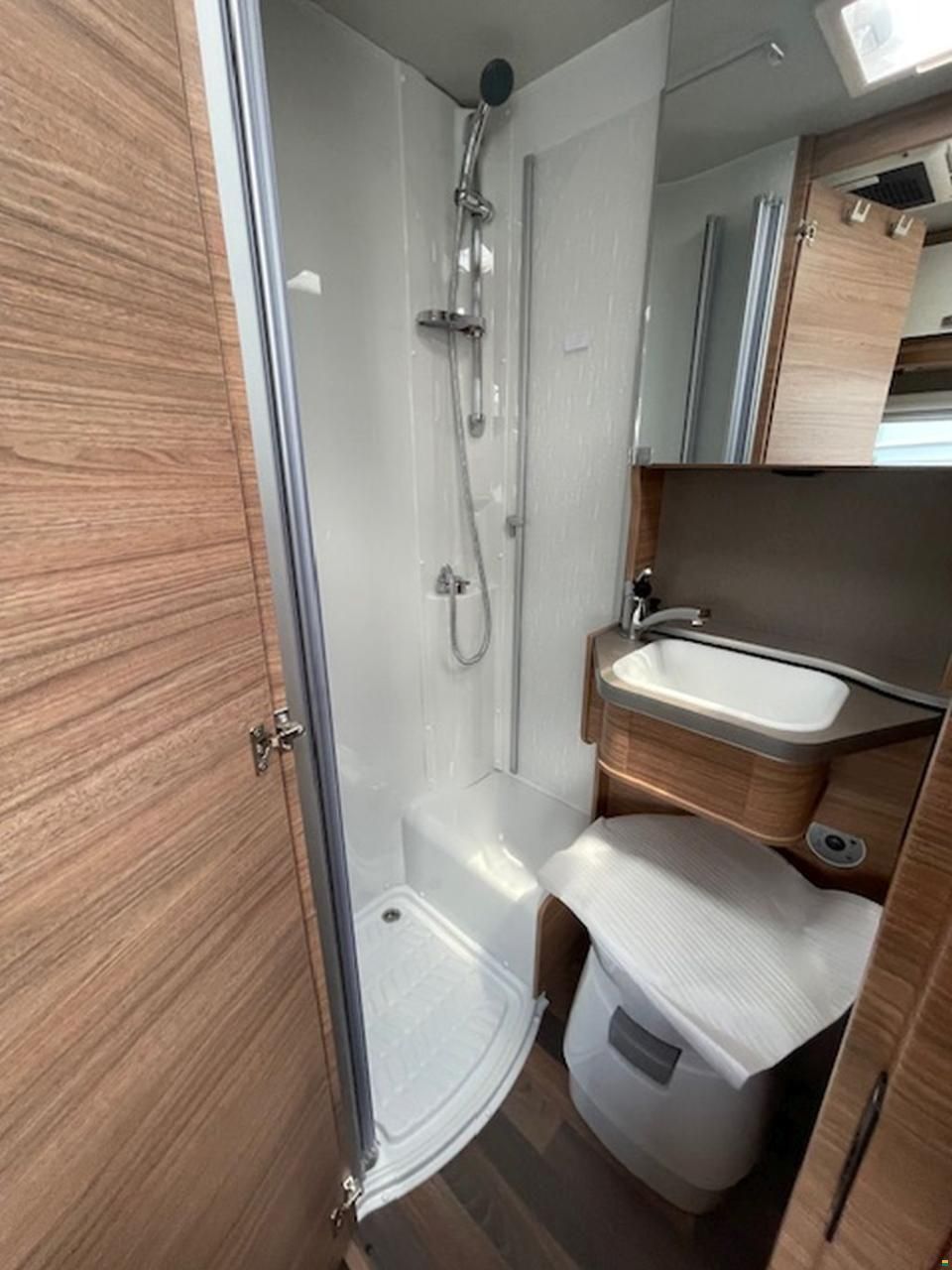 Weinsberg CaraCompact 600 MEG