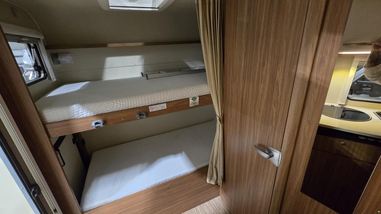 Carado A 461 / 6Plätzer