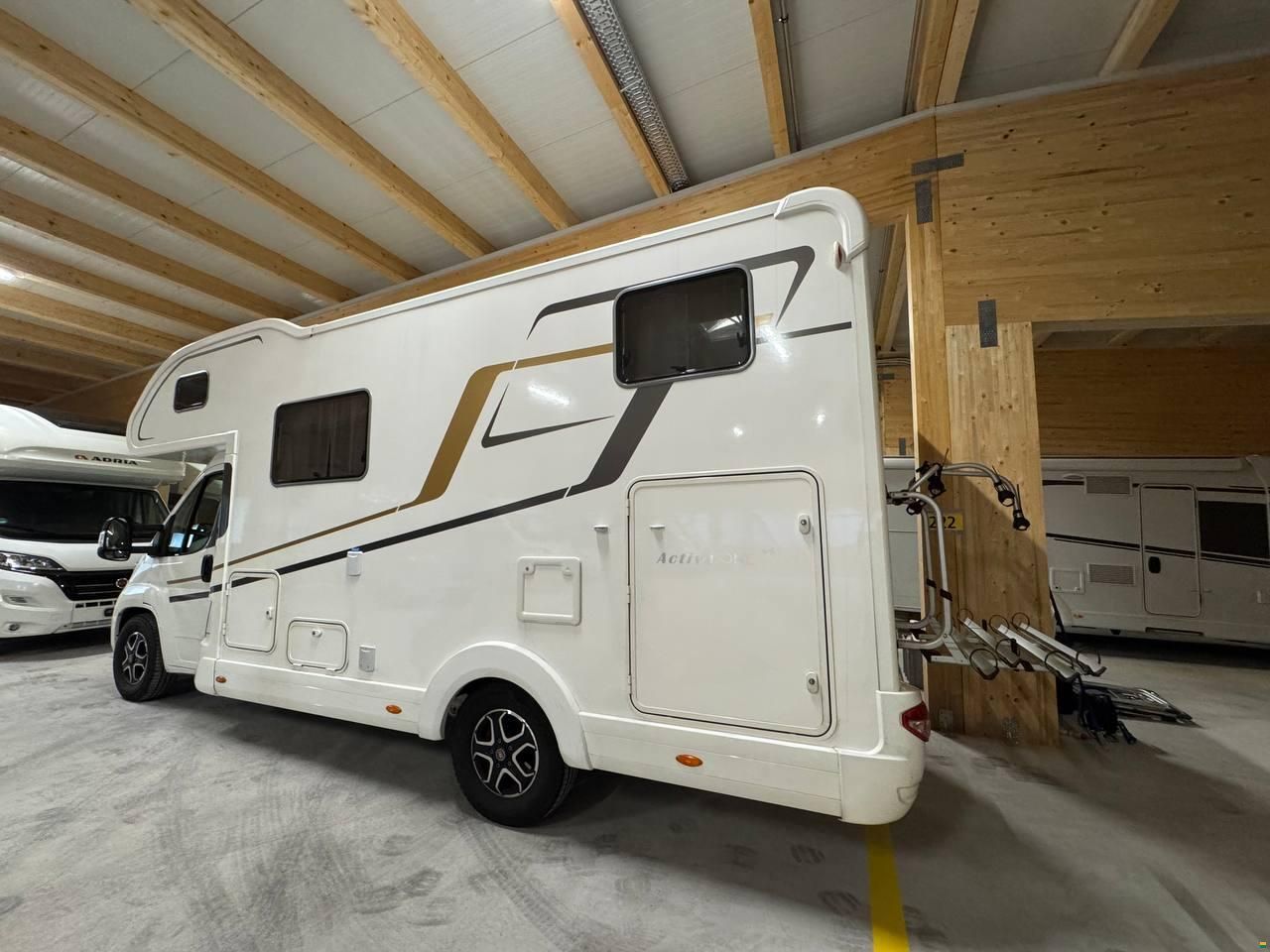 Eura Mobil Activa One 690 HB