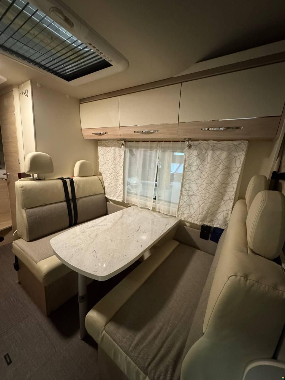 Eura Mobil Activa One 690 HB