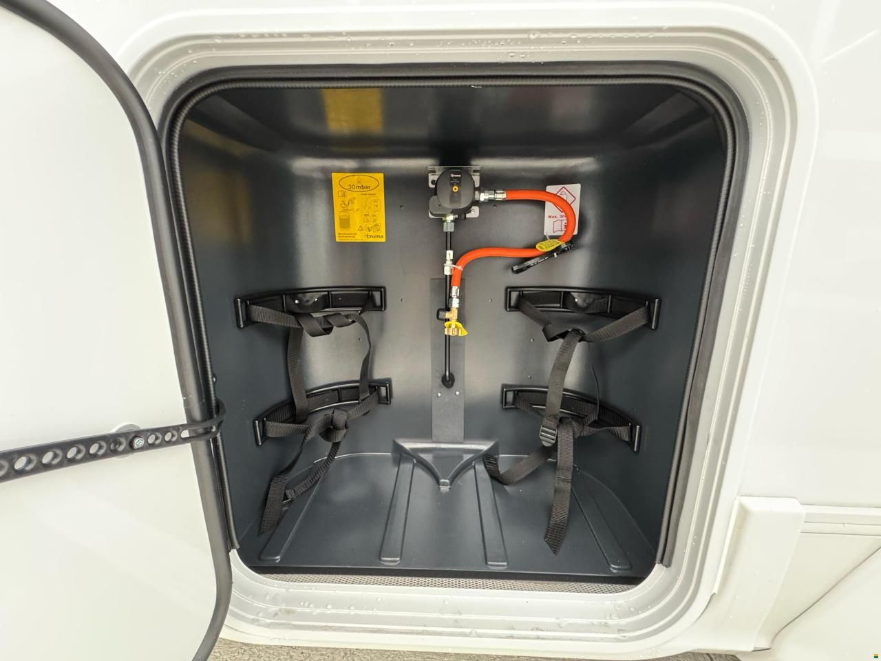 Adria Coral Axess 650 DL