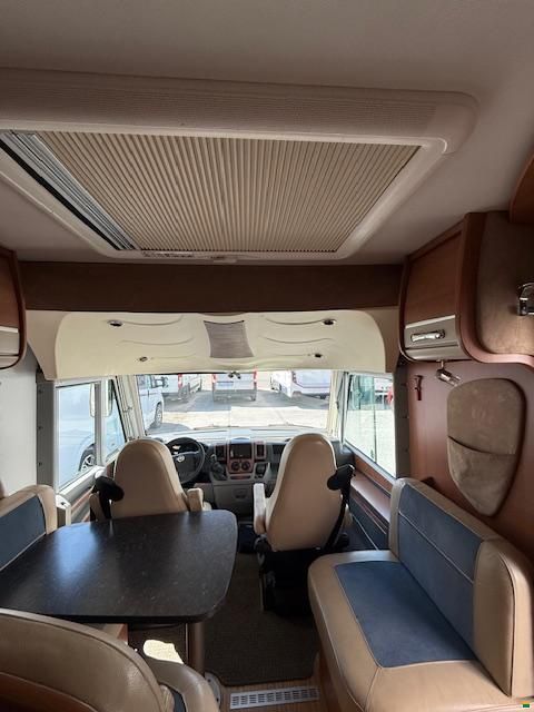 Pilote EXPLORATEUR G742