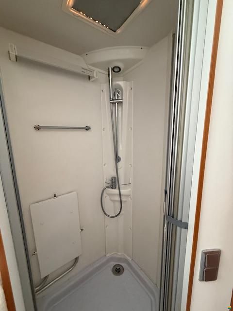 Pilote EXPLORATEUR G742