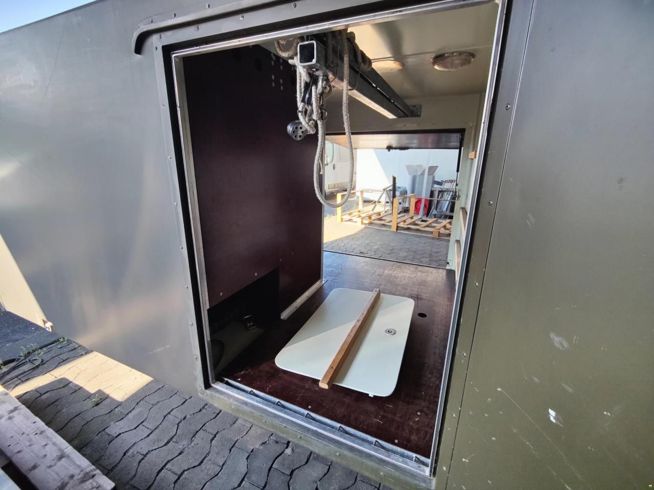 712 M 6x6 Kommandokabine