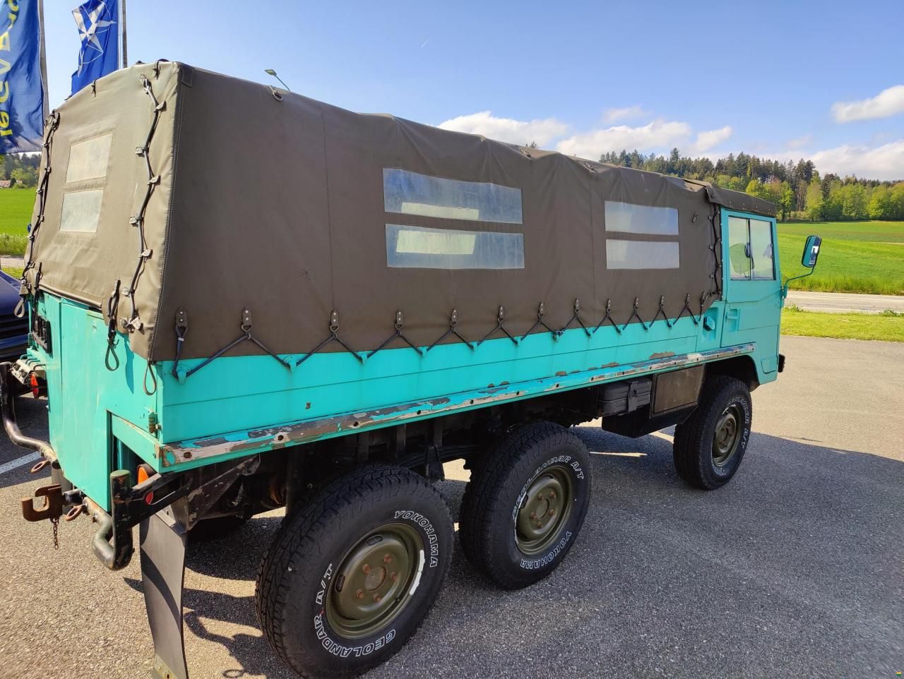 712 M 6x6 Kommandokabine