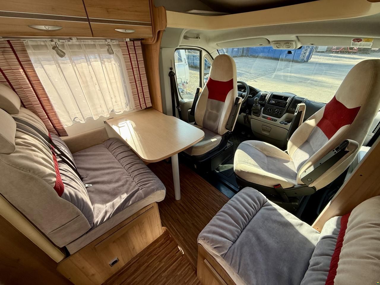 B&uuml;rstner Travel T620 - L&auml;ngsbetten