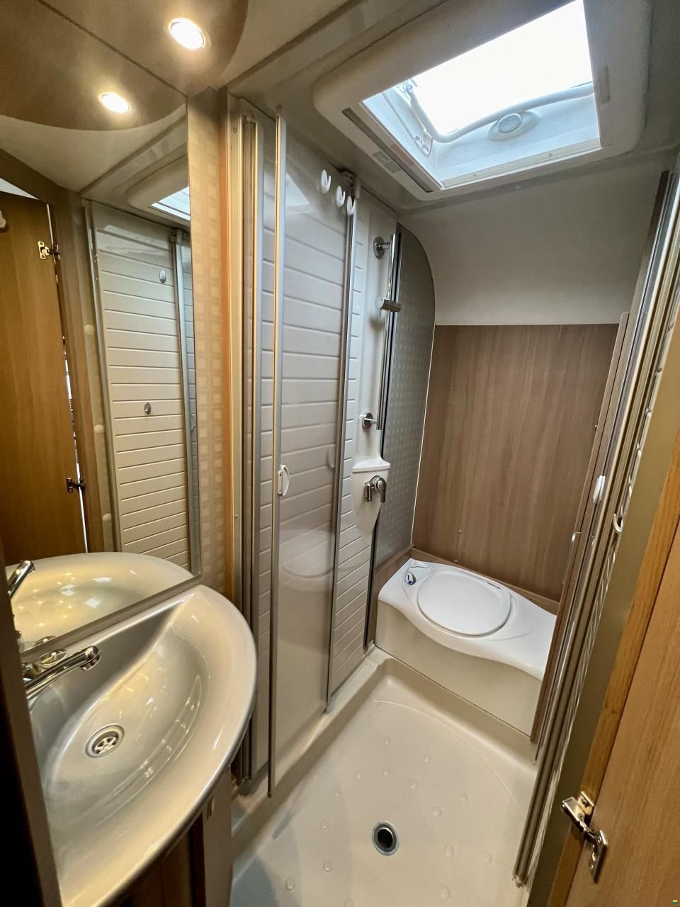 Bürstner Averso 465 TS