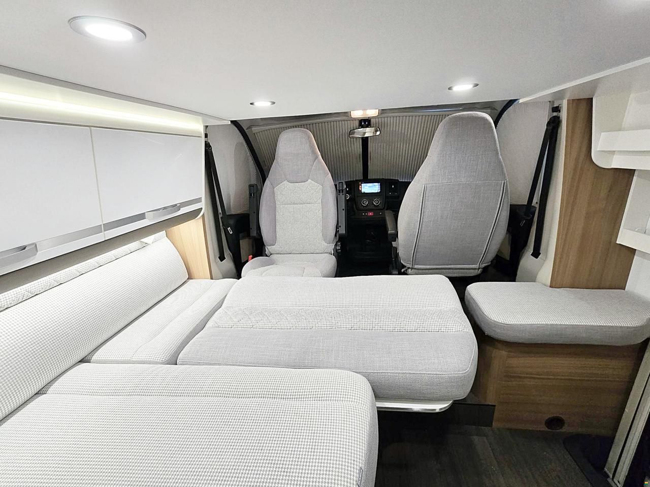 Adria MATRIX AXESS 600 SC 2.2 HDI