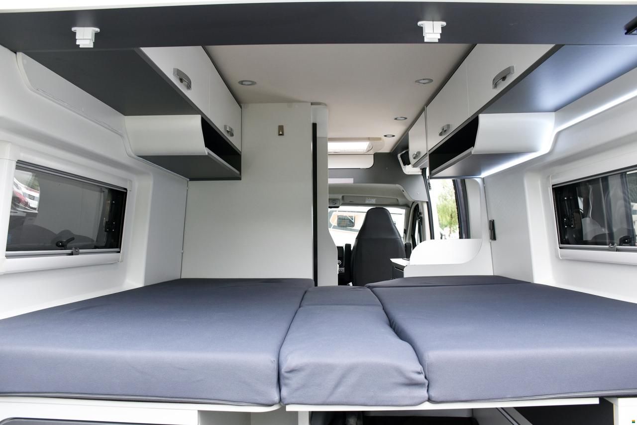 Pilote V 600 J PREMIUM 2.3 MJ 140 AUTOMAT