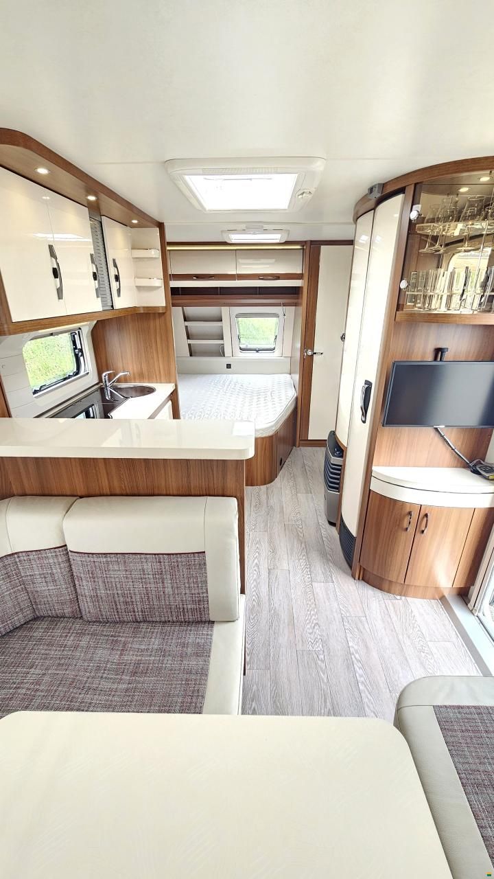 Hobby Excellent  560 Cfe