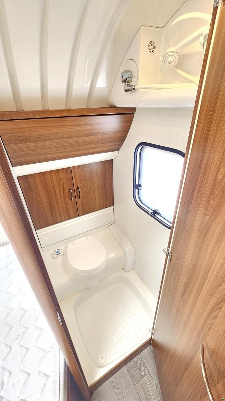 Hobby Excellent  560 Cfe