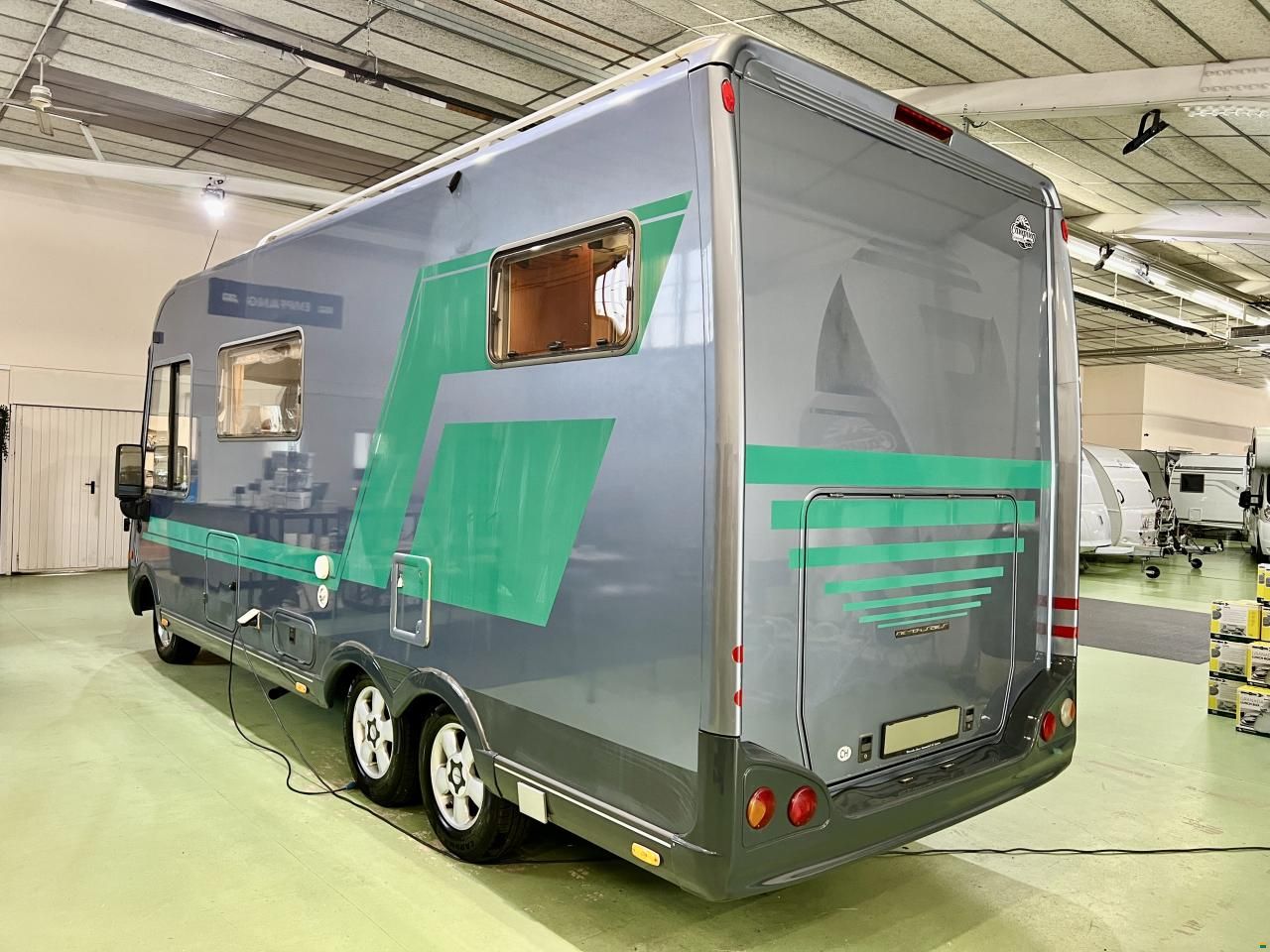 Niesmann-Bischoff Flair 6700 iTA