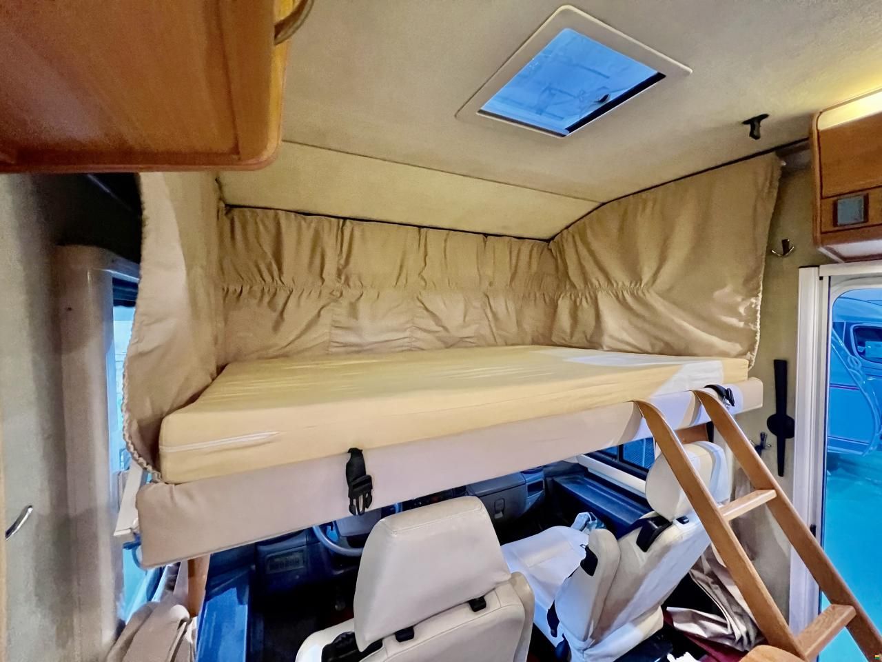 Niesmann-Bischoff Flair 6700 iTA