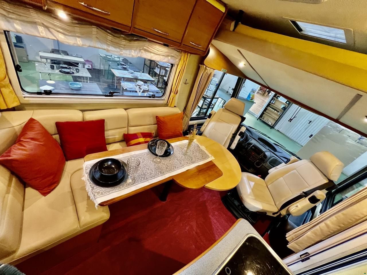 Niesmann-Bischoff Flair 6700 iTA