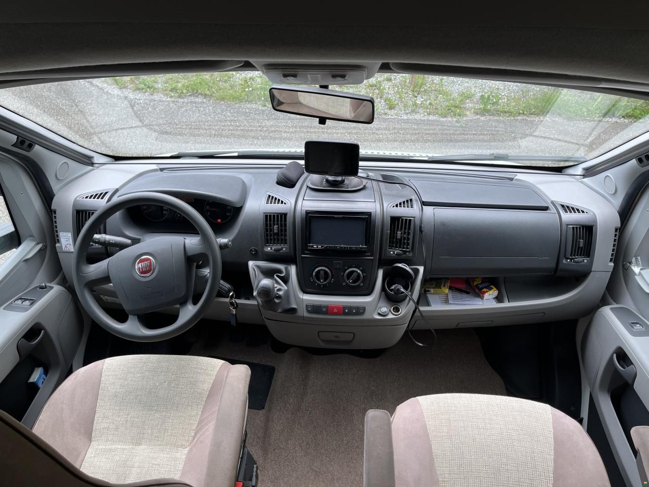 Adria Matrix M 680 SP