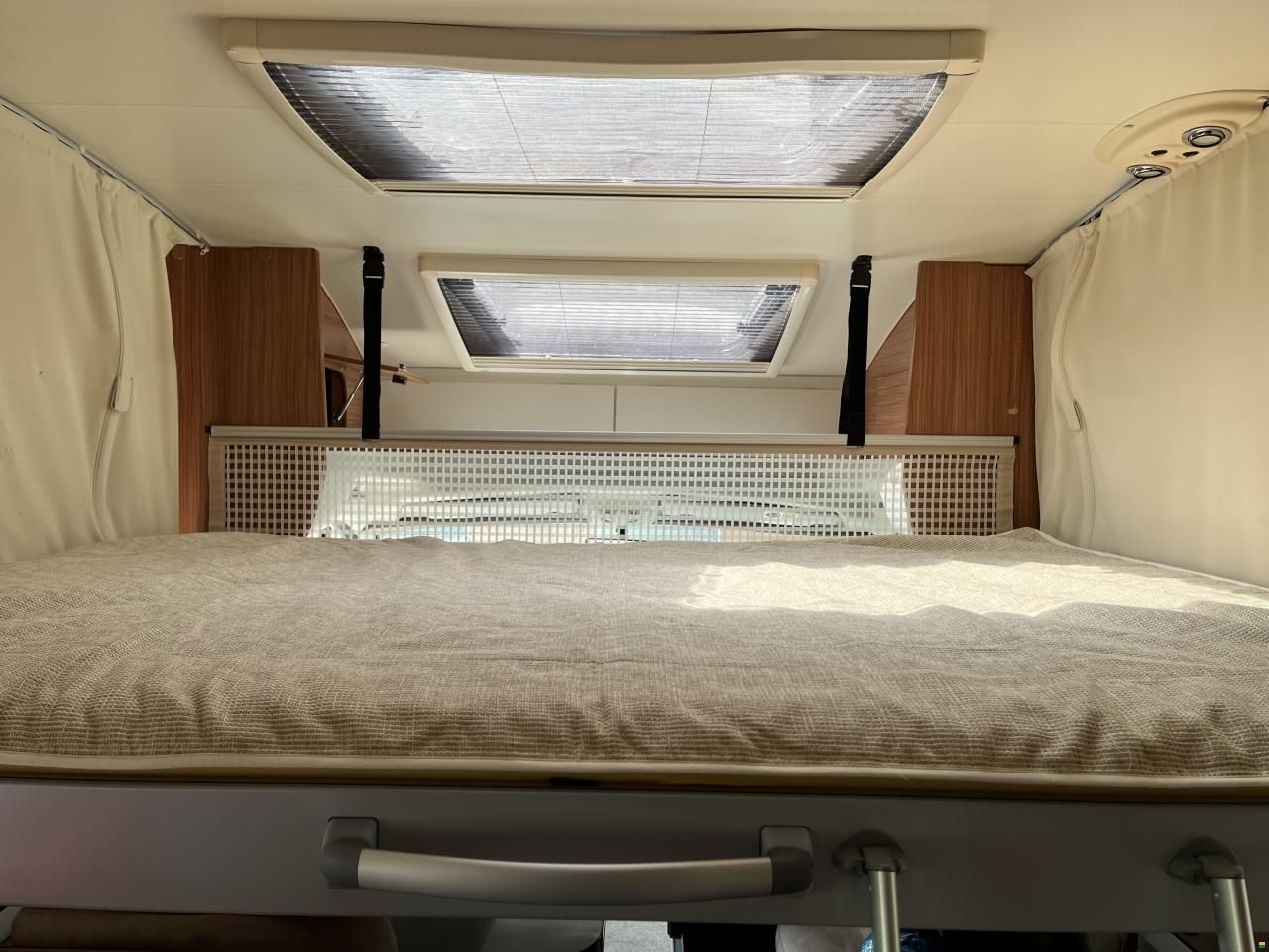 Adria Matrix M 680 SP