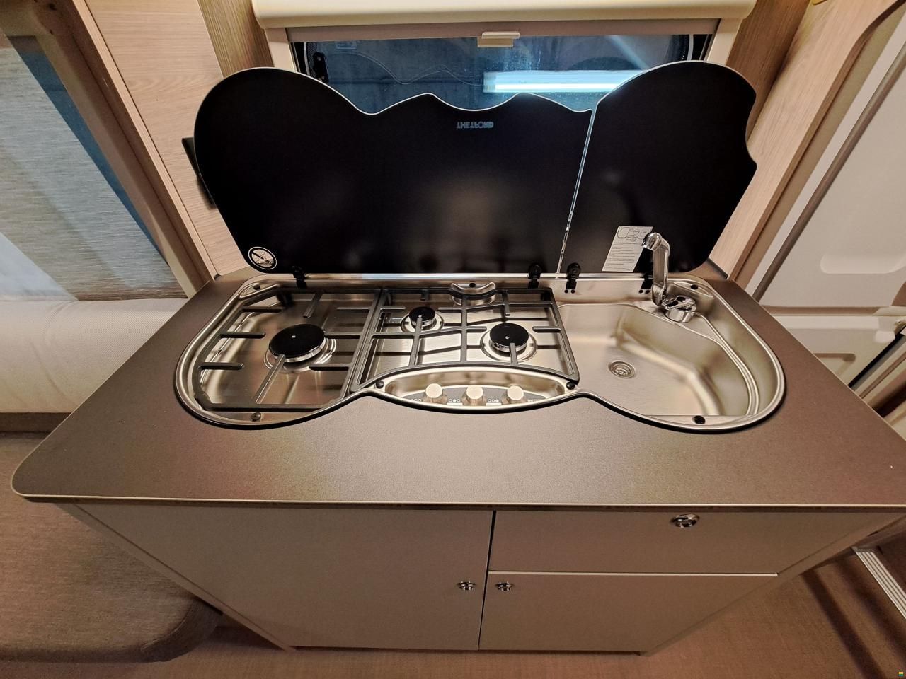 Bürstner Premio Life 490 TK