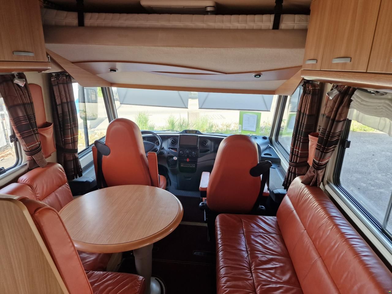 Niesmann-Bischoff Flair 7100i C