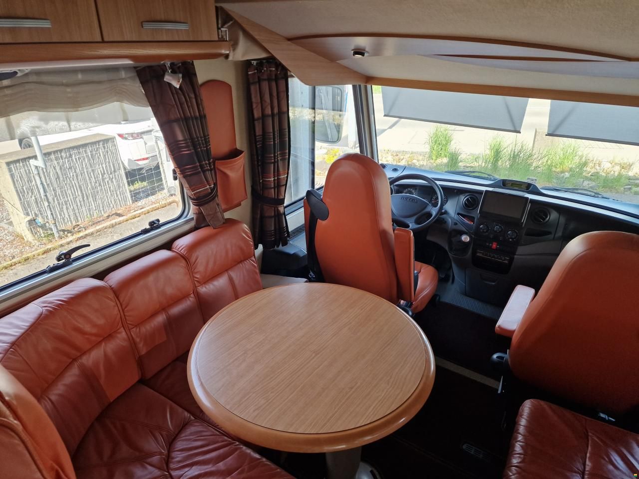 Niesmann-Bischoff Flair 7100i C