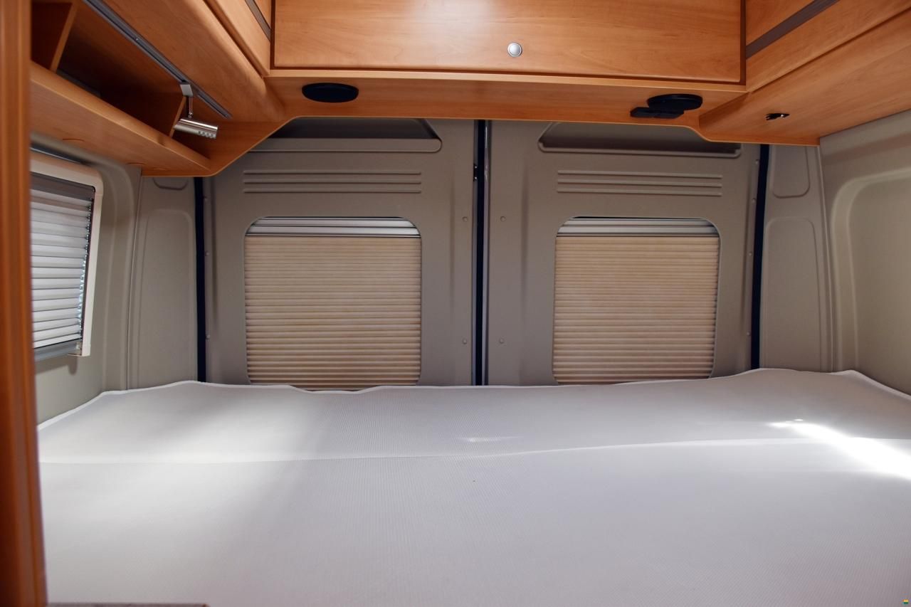 Pössl 2 WIN PLUS 9G-AUTOMAT 2.3 MJ160