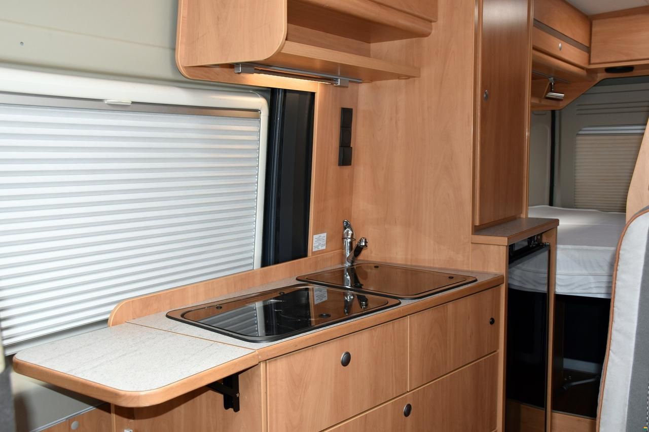 Pössl 2 WIN PLUS 9G-AUTOMAT 2.3 MJ160