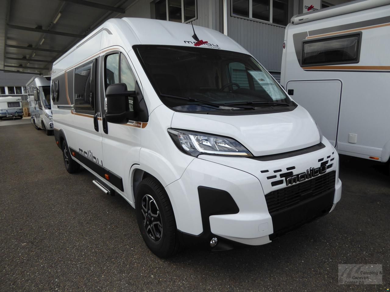 Malibu Van first class - two rooms 640 LE Coupé