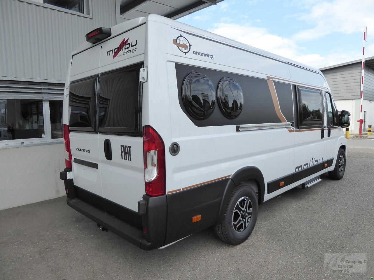 Malibu Van first class - two rooms 640 LE Coupé