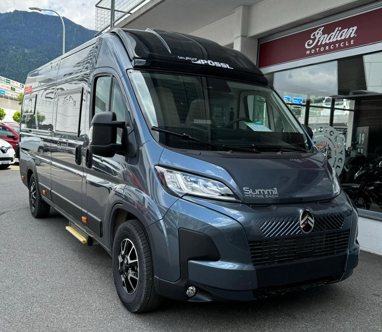 Pössl Summit 640 Prime *Längsbetten*