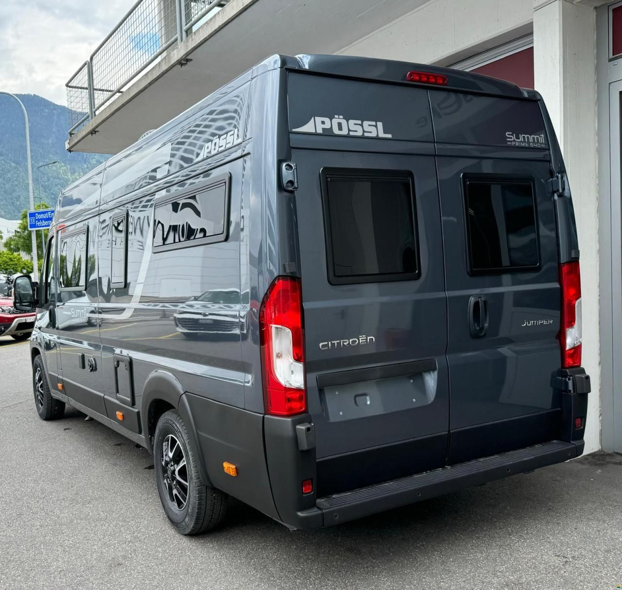 Pössl Summit 640 Prime *Längsbetten*