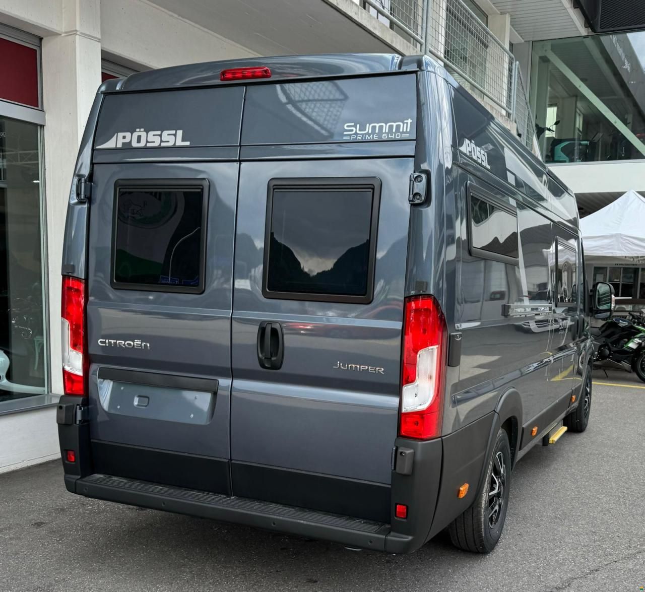 Pössl Summit 640 Prime *Längsbetten*