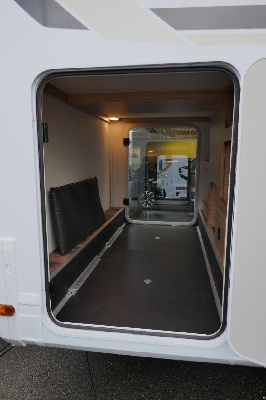 Weinsberg CaraSuite 700 MEG