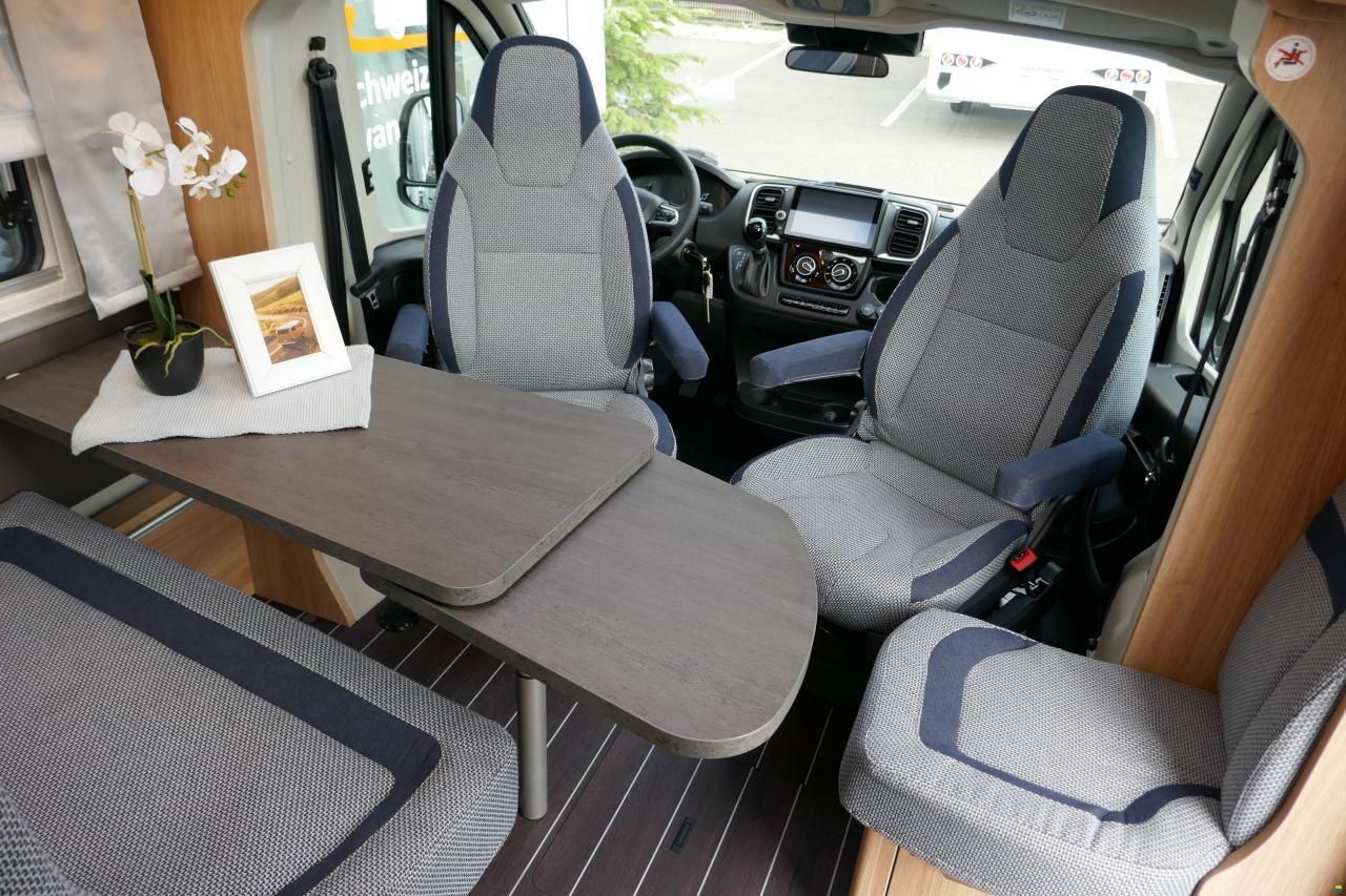 Knaus SKY TI 650 MEG