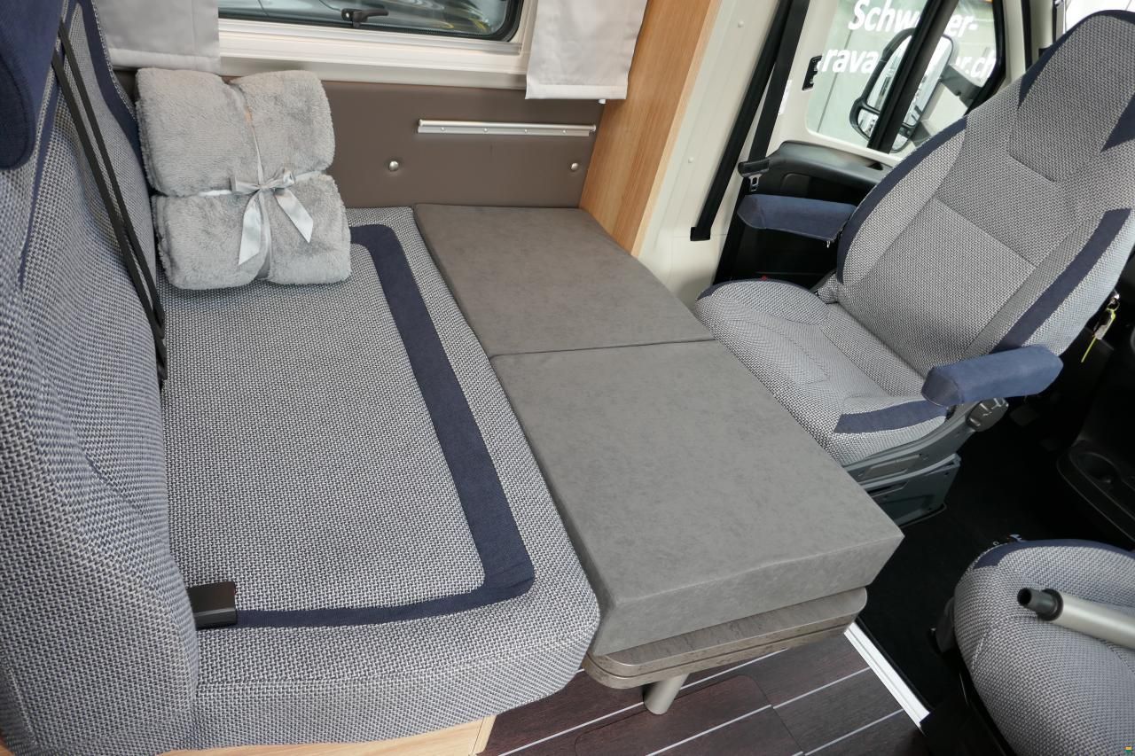 Knaus SKY TI 650 MEG