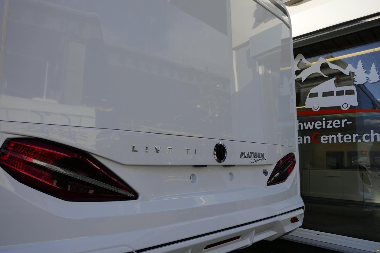 Knaus LIVE TI 650 MEG Platinum Selection