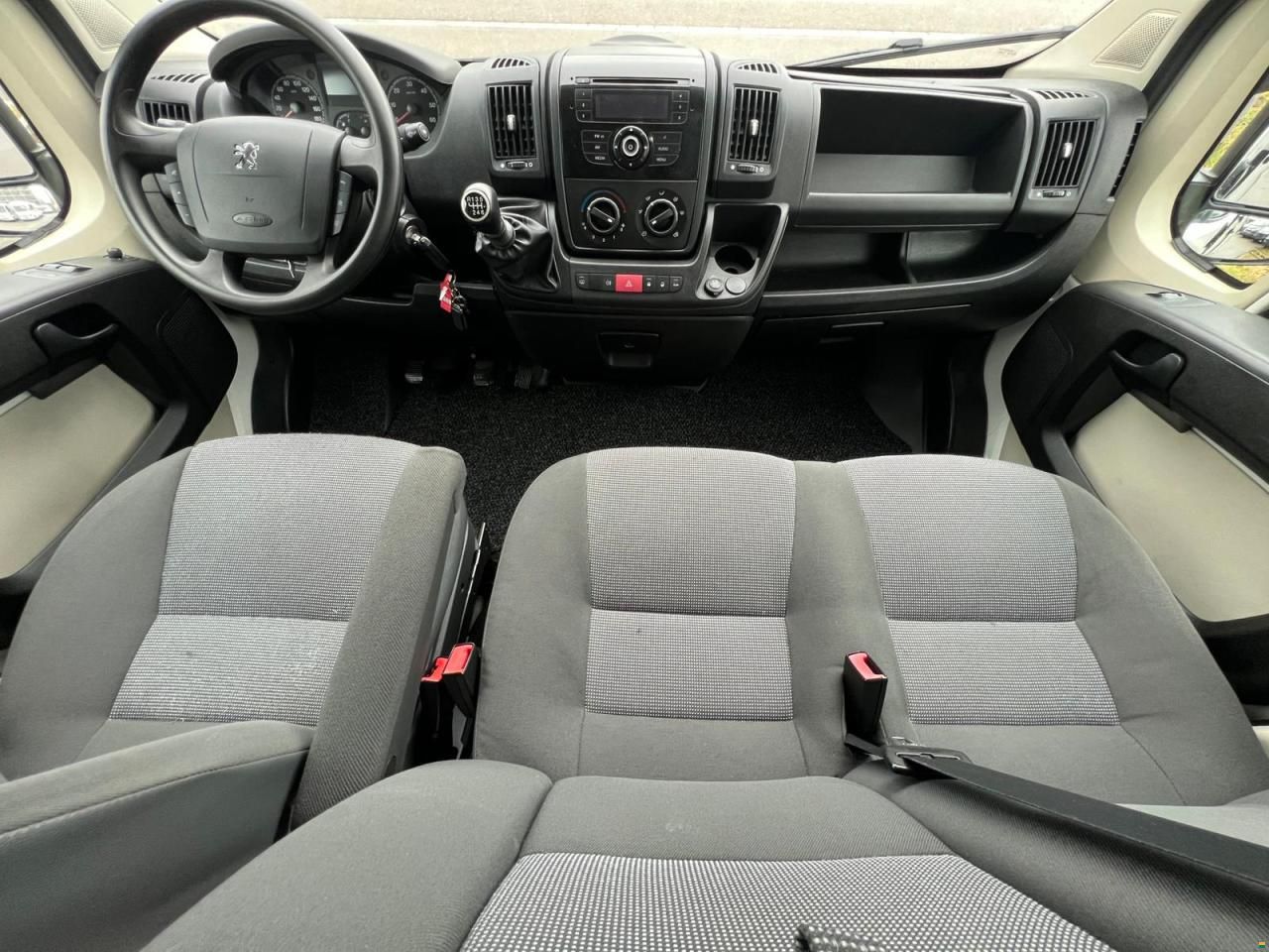 Peugeot 435-180 FL 2